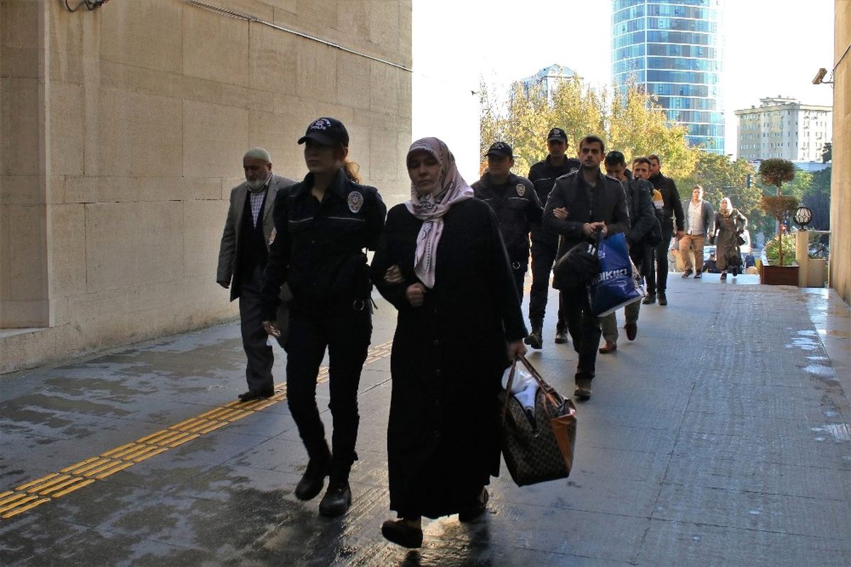Bursa\'da Bylock Kullanıcısı 8 Kişi Adliyeye Sevk Edildi