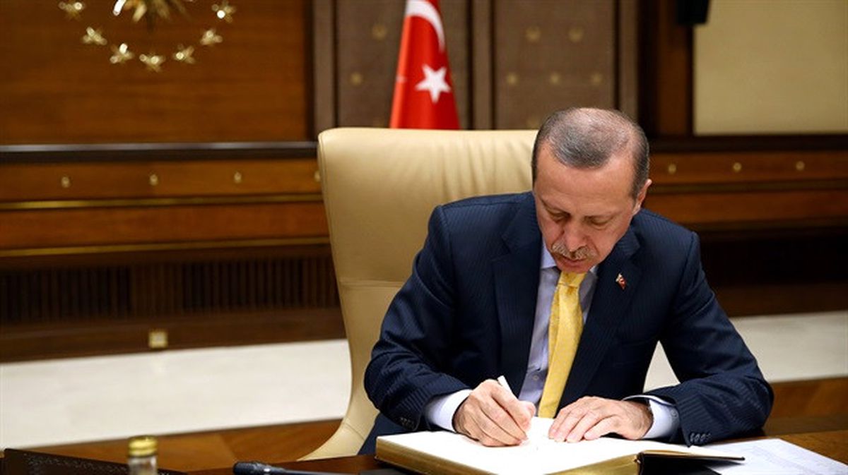 Ege Üniversitesi\'nin Yeni Rektörü Atandı!