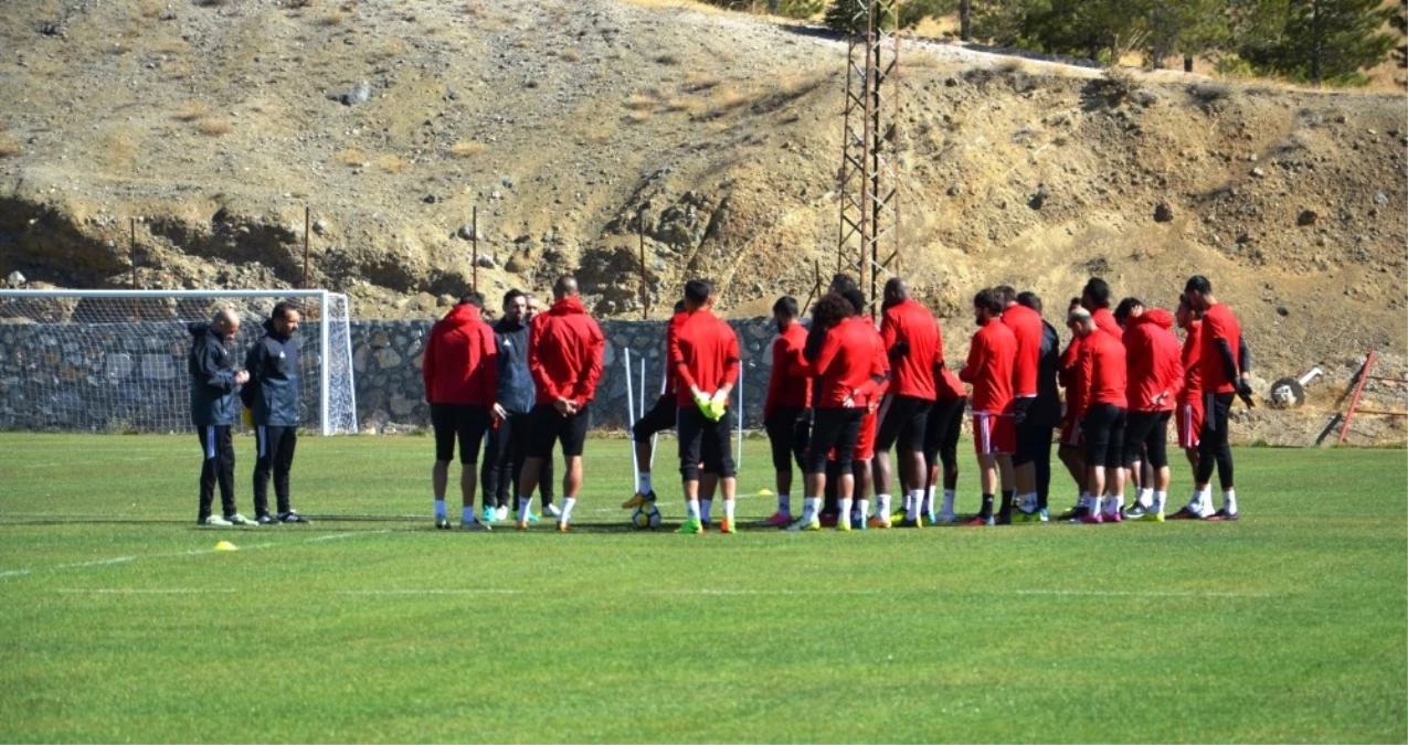 Evkur Yeni Malatyaspor\'da Trabzonspor Maçı Hazırlıkları Sürüyor