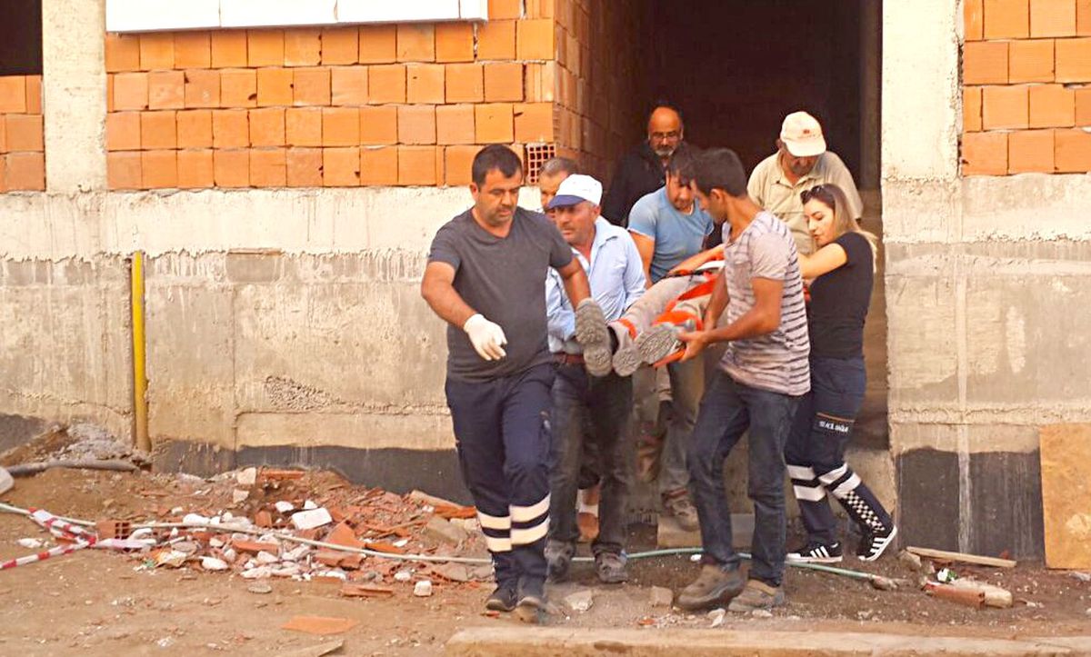 İnşaattan Düşen Adamın Feryadı Yürek Parçaladı