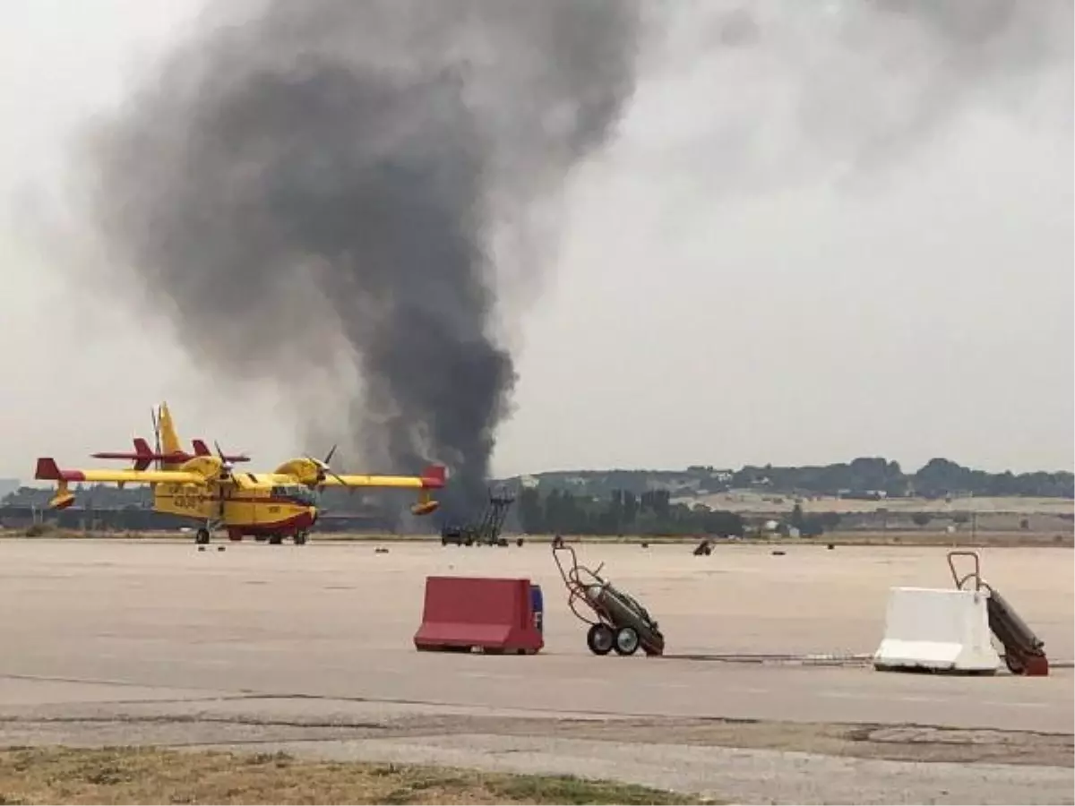 İspanya\'da F-18 Savaş Uçağı Madrid\'in Dışına Düştü