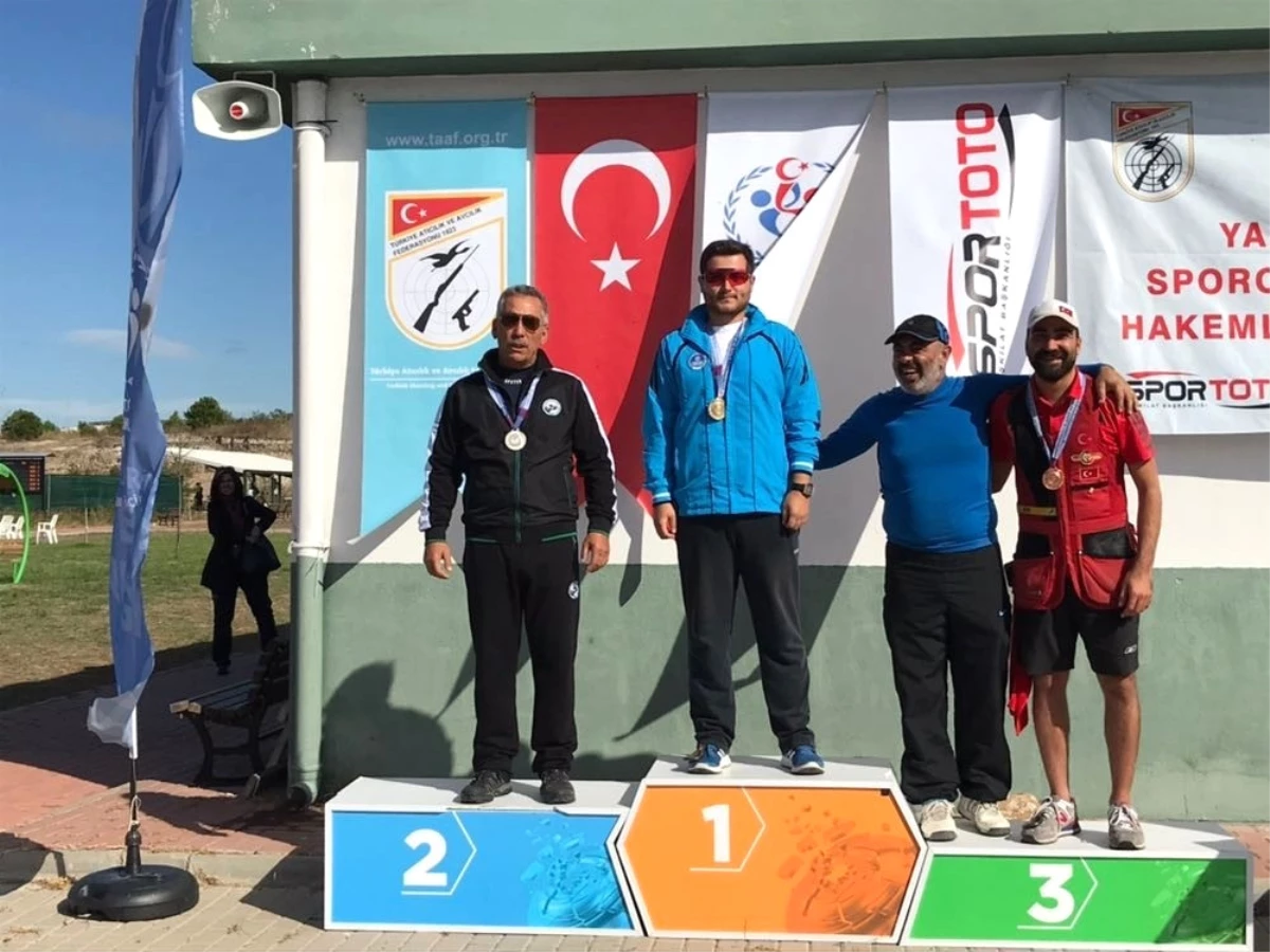 Kağısporlu Atıcılar Bursa\'dan 4 Madalya ile Döndü