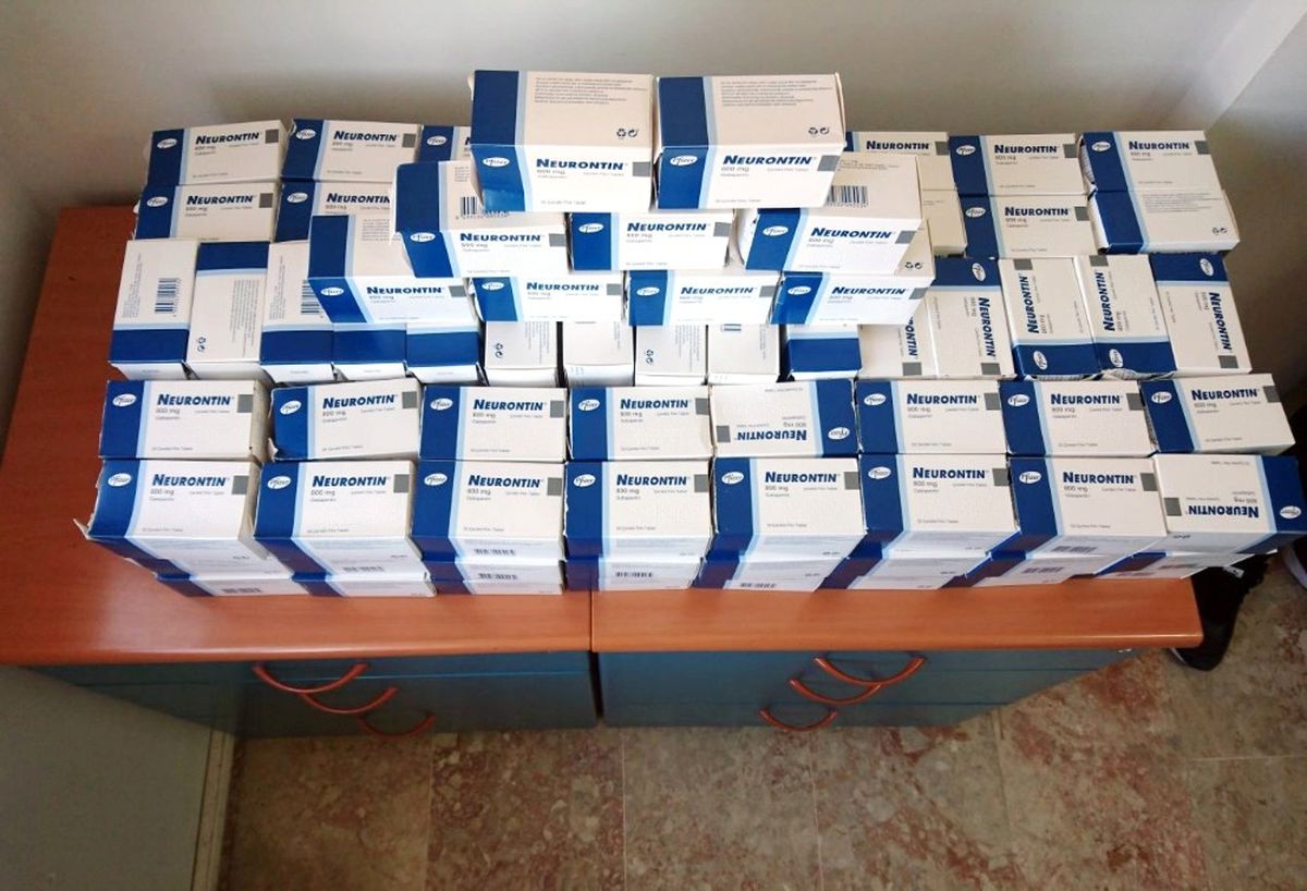 Konya\'da Uyuşturucu Operasyonunda 7 Bin 514 Uyuşturucu Hap Ele Geçirildi