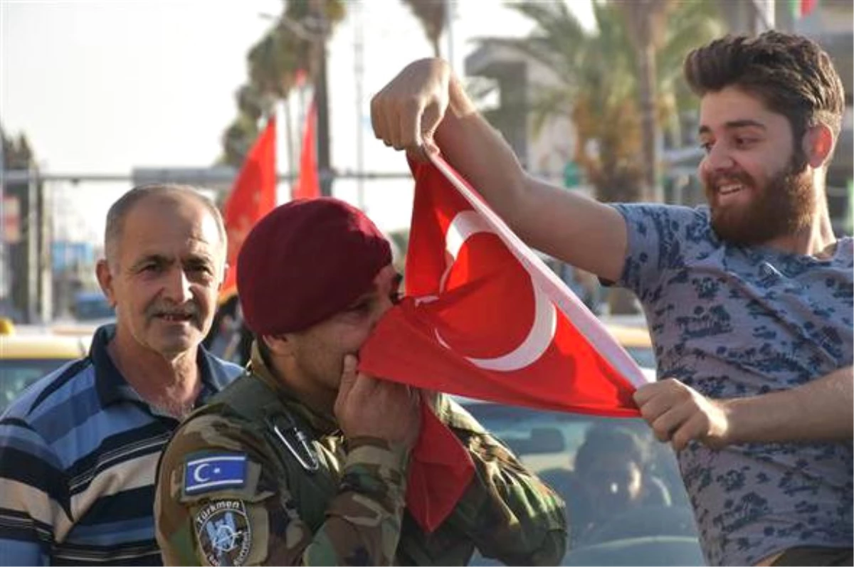 Peşmerge Kerkük\'ten Çekildi, Türkmenler Sevinçten Sokaklara Döküldü