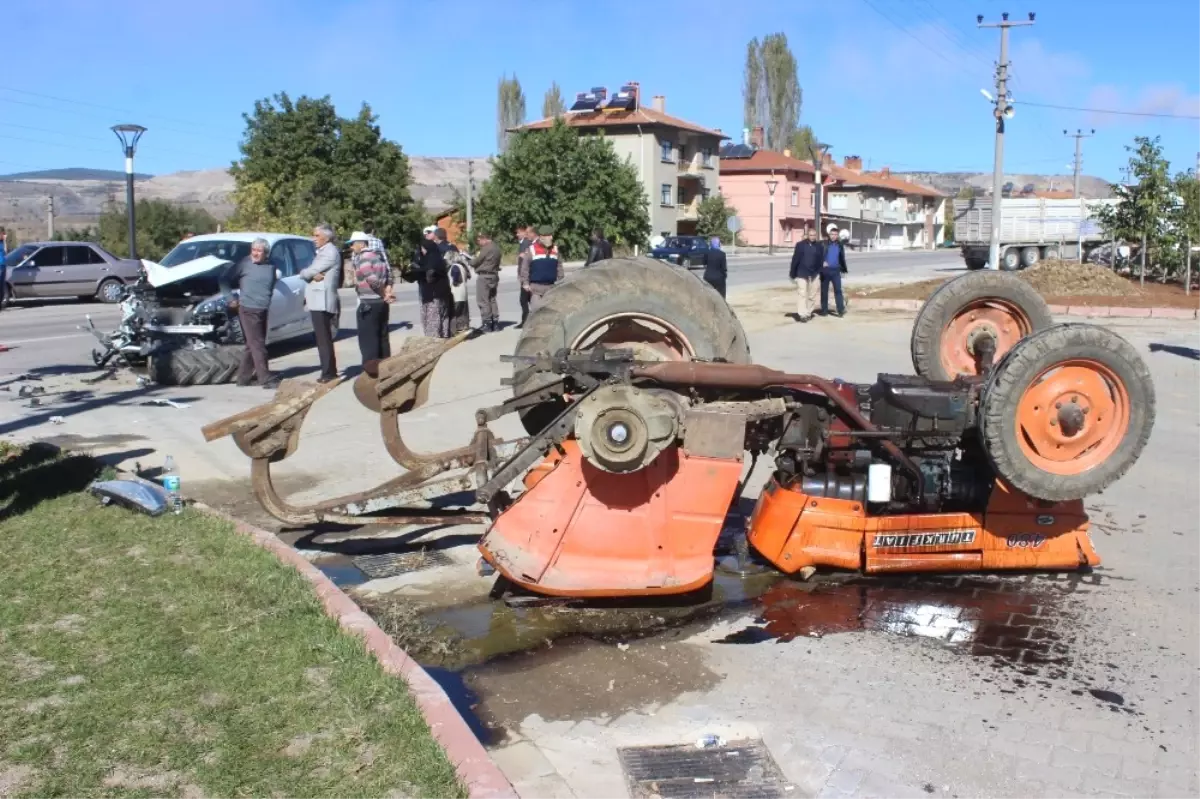 Tunçbilek\'te Trafik Kazası: 1 Yaralı