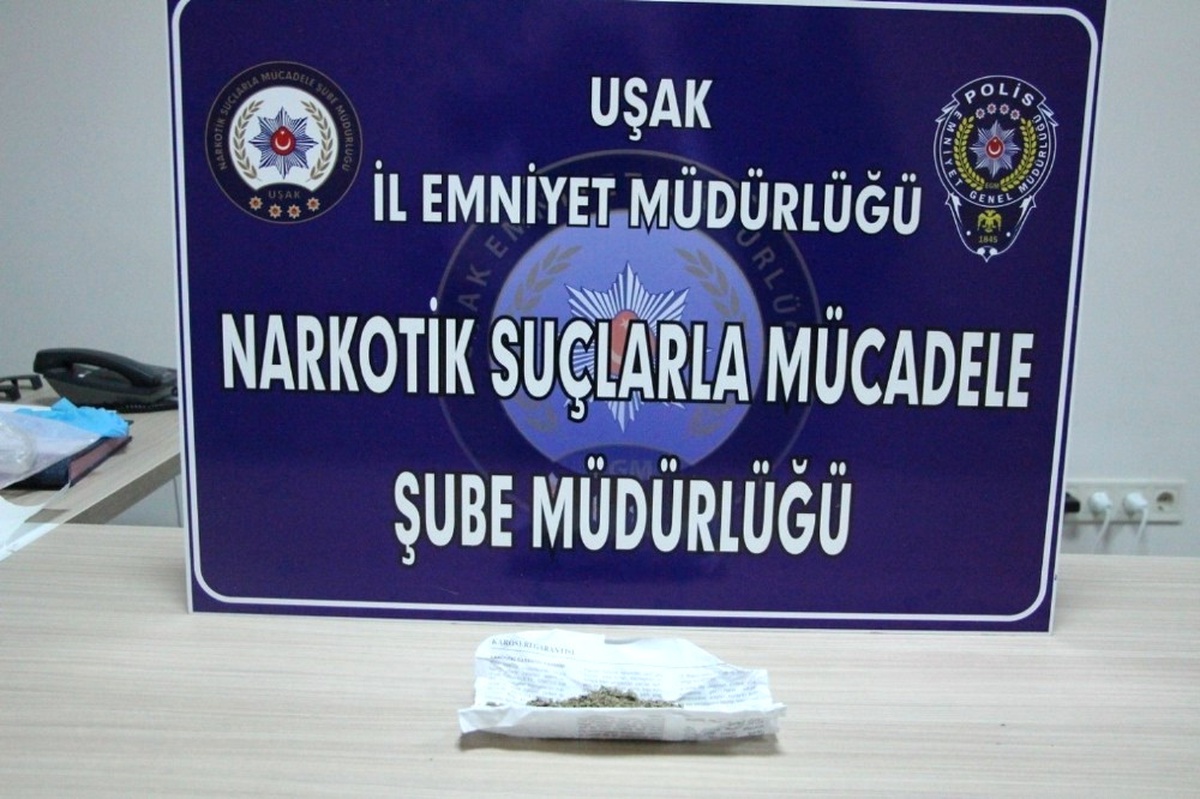 Uşak\'ta Uyuşturucu Satıcılarına Geçit Yok