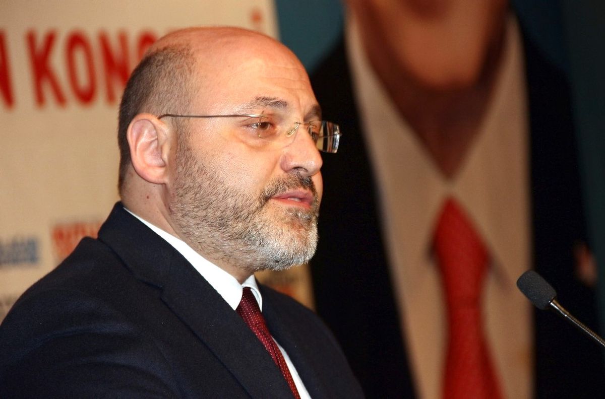 AK Parti\'de İlçe Kongreleri Süreci Hafta Sonu Tamamlanıyor