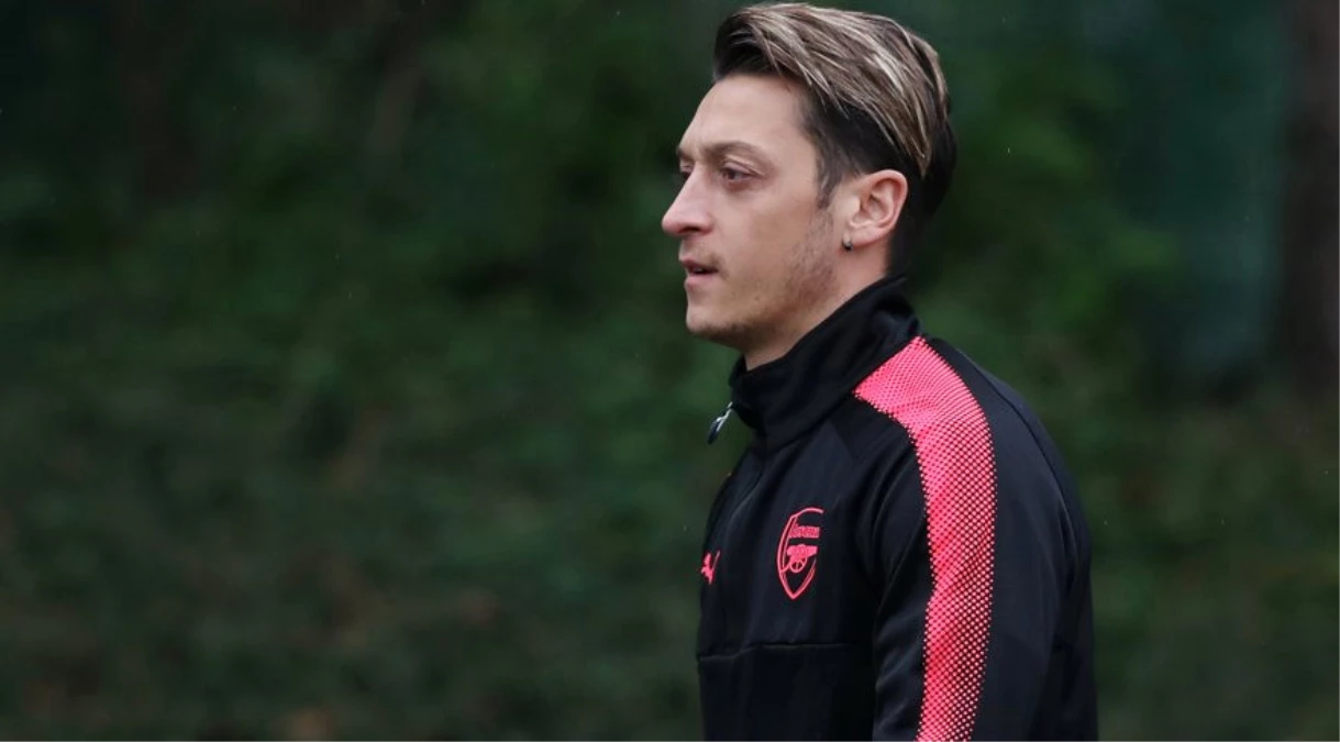 Arsenal Efsanesi Robert Pires: Özil Bir Şeyler Kazanmak İsteyen Bir Savaşçı