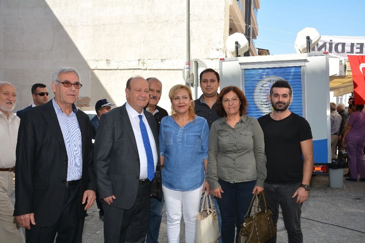 Başkan Özakcan, Hasan Efendi Mahallesi\'ndeki Aşure Hayrına Katıldı