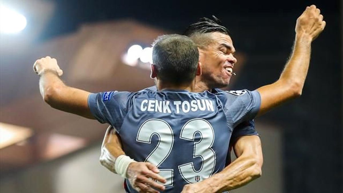 Beşiktaş, Monaco\'yu İkiye Katladı"