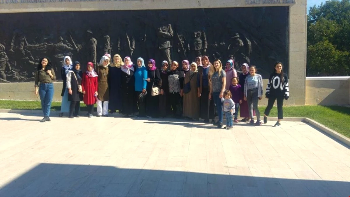 Bulanıklı Kadınlar, İstanbul ve Çanakkale\'yi Gezdiler