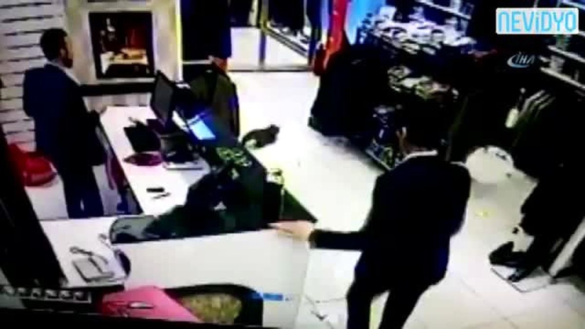 Çalışanlar Neye Uğradığını Şaşırdı