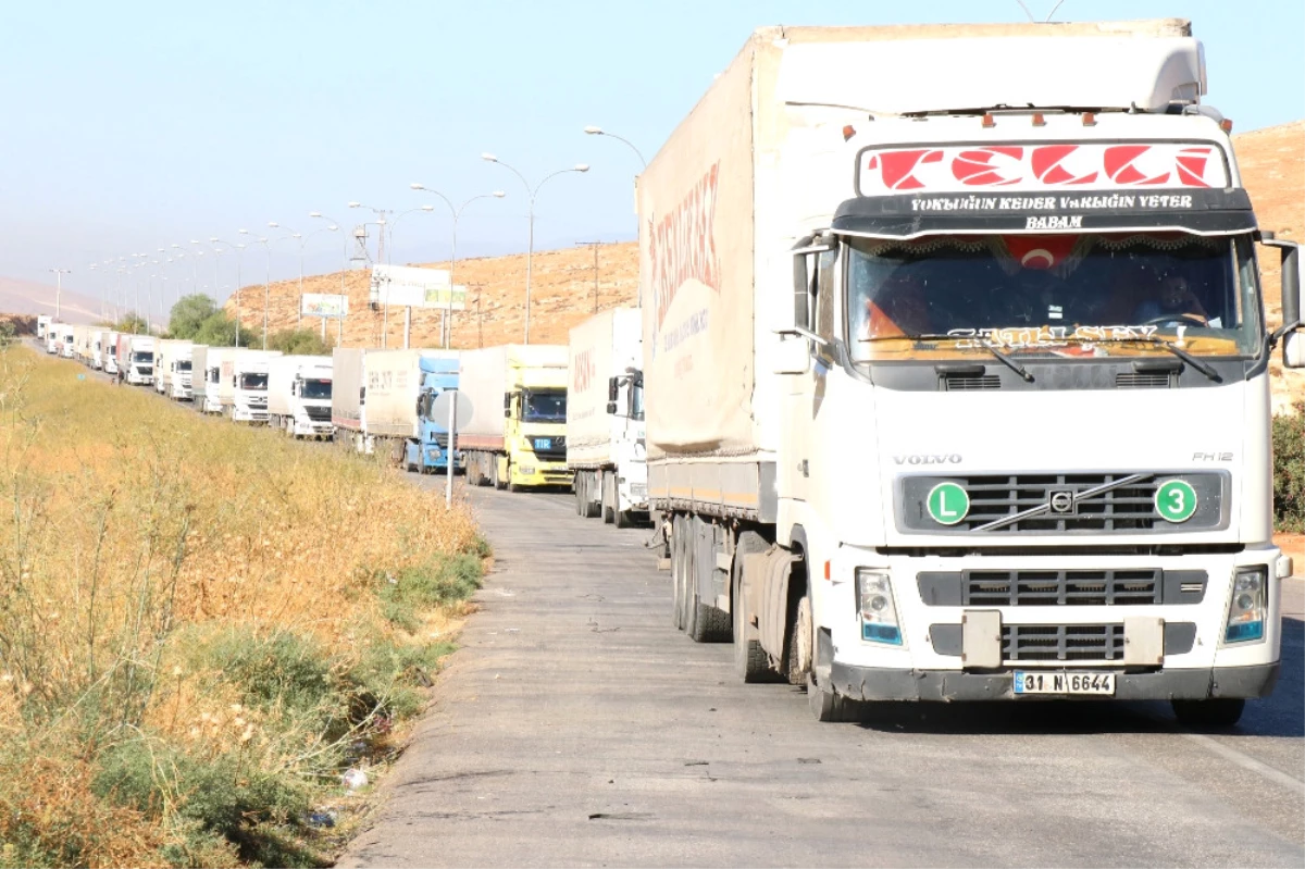 Cilvegözü Gümrük Kapısı Ticari Tırlara Açıldı