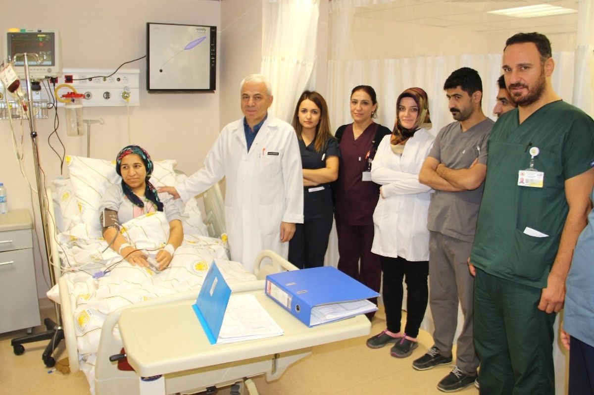 Düzeltme) Askeri Helikopter Sayesinde 5 Çocuk Annesi Kadının Hayatı Kurtarıldı