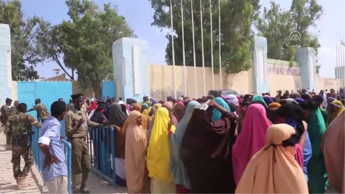Somali\'de "Teröre Karşı Birlik" Yürüyüşü