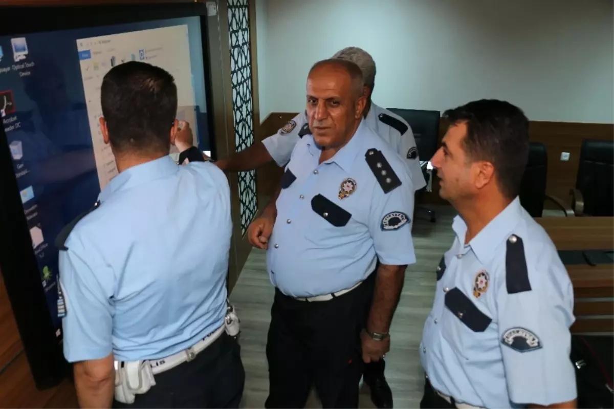 Trafik Polislerine Halkla İlişkiler ve İletişim Semineri