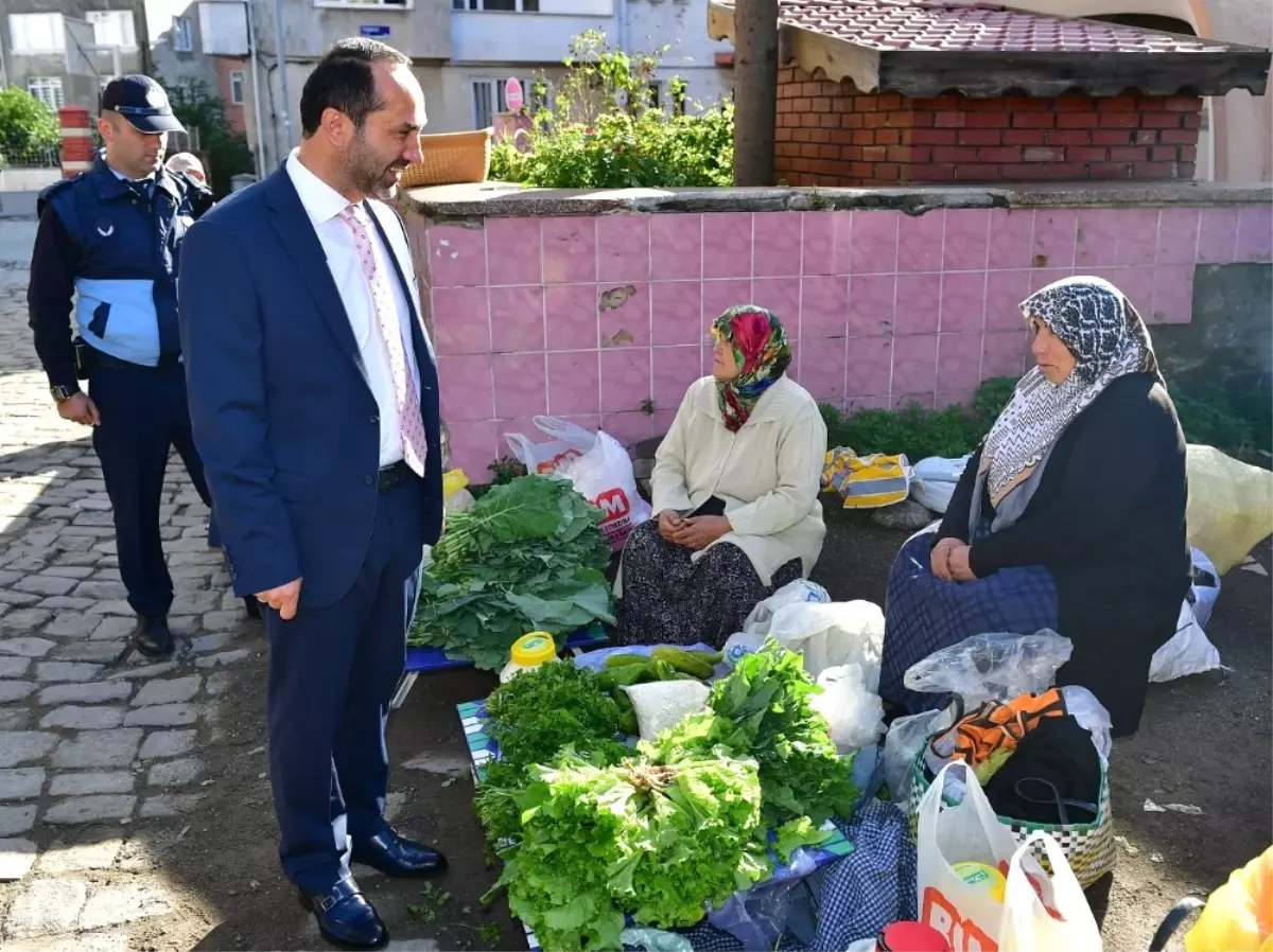 Ünye Belediyesinden Pazarcılara Tezgah