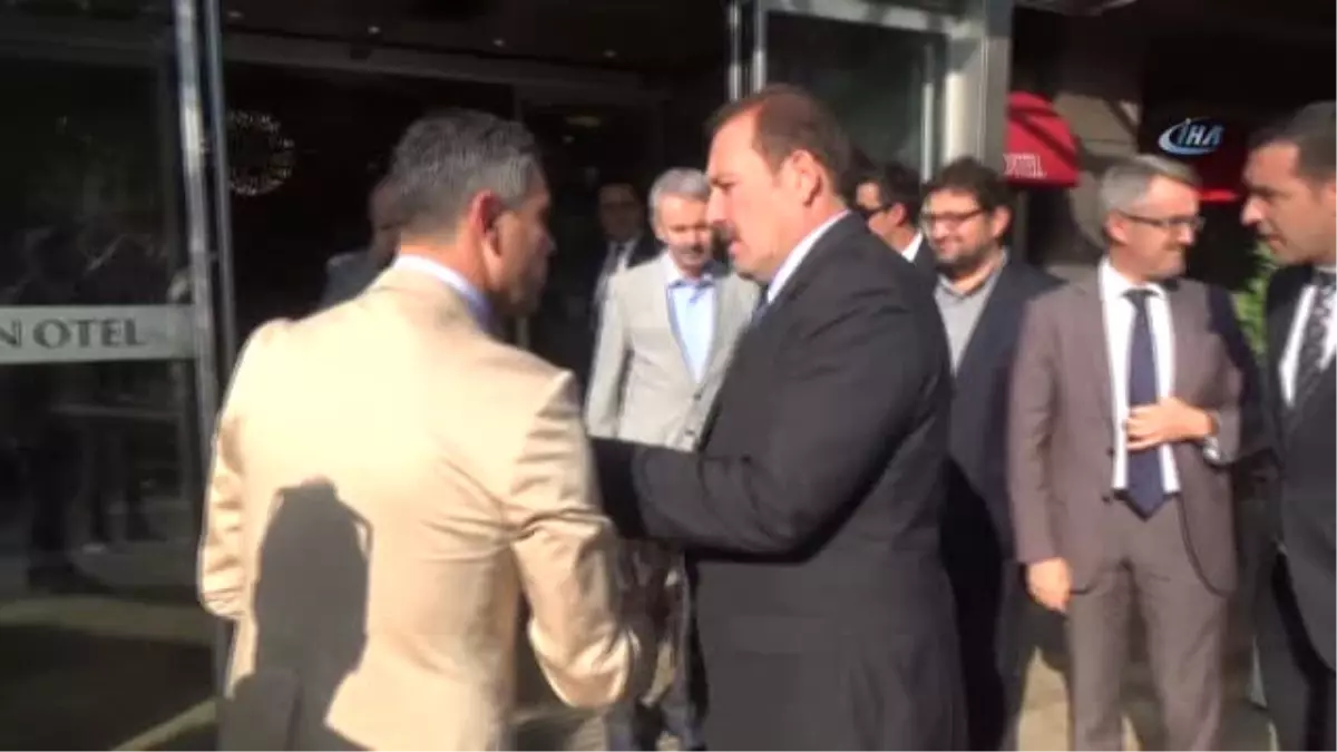 AK Parti Genel Başkan Yardımcısı Karacan Stk\'larla Bir Araya Geldi