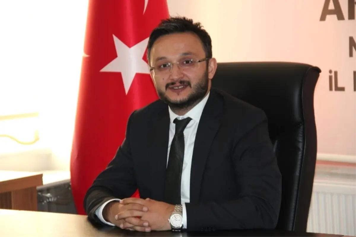 AK Parti İl Başkanı Yanar, Muhtarlar Gününü Kutladı
