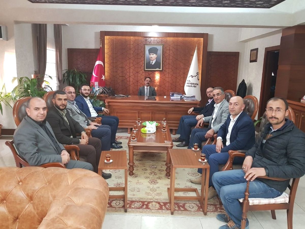 AK Parti İl Başkanı Yanar, Vali Aktaş\'ı Ziyaret Etti