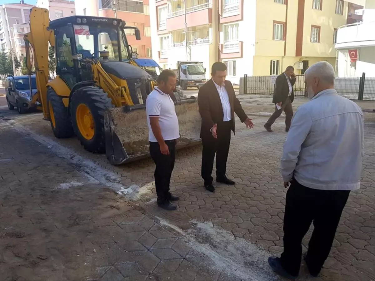 Başkan Bakıcı Devam Eden Yol Çalışmalarını İnceledi