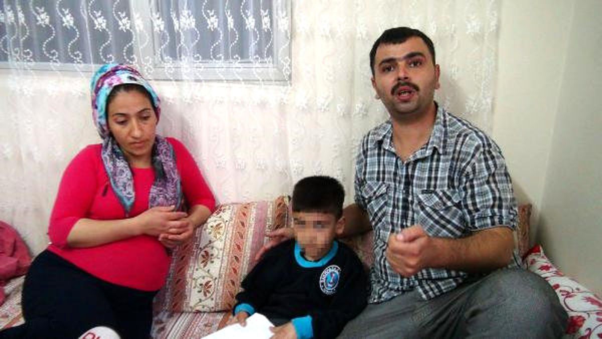 Dayakçı Öğretmene Aileden Tepki