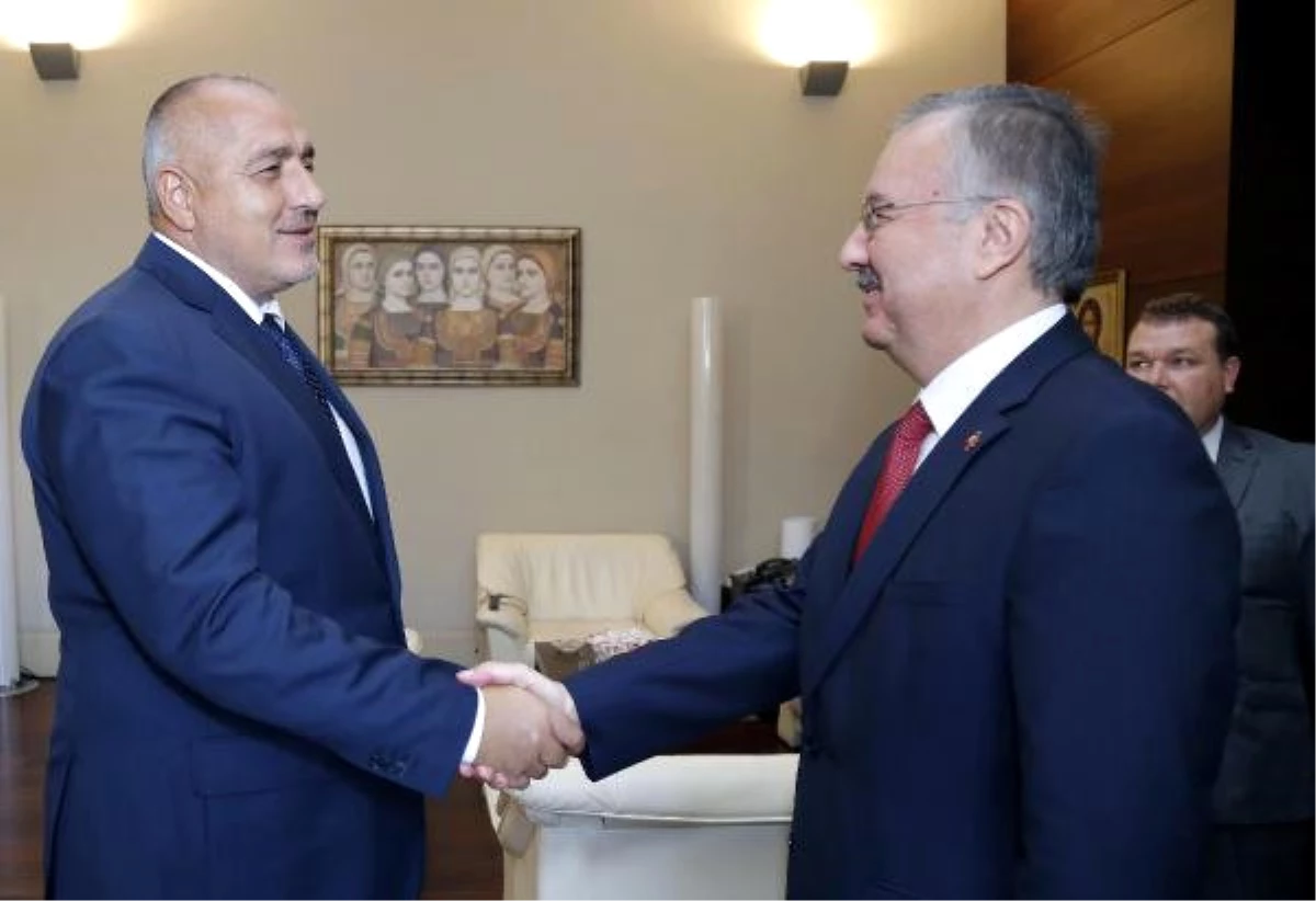 Edirne Valisi Özdemir, Sofya\'da Bulgaristan Başbakanı ile Görüştü