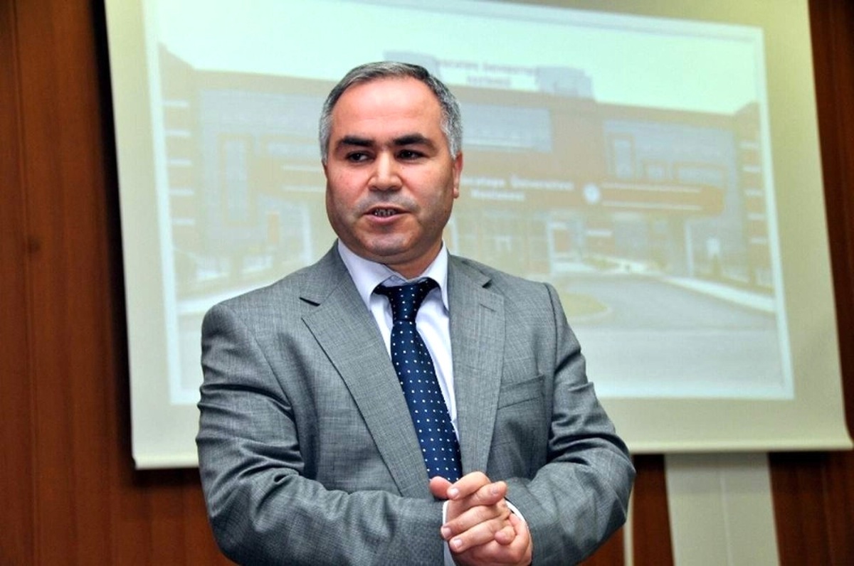 Eski Akü Hastanesi Başhekimine Fetö\'den 12 Yıl Hapis Cezası