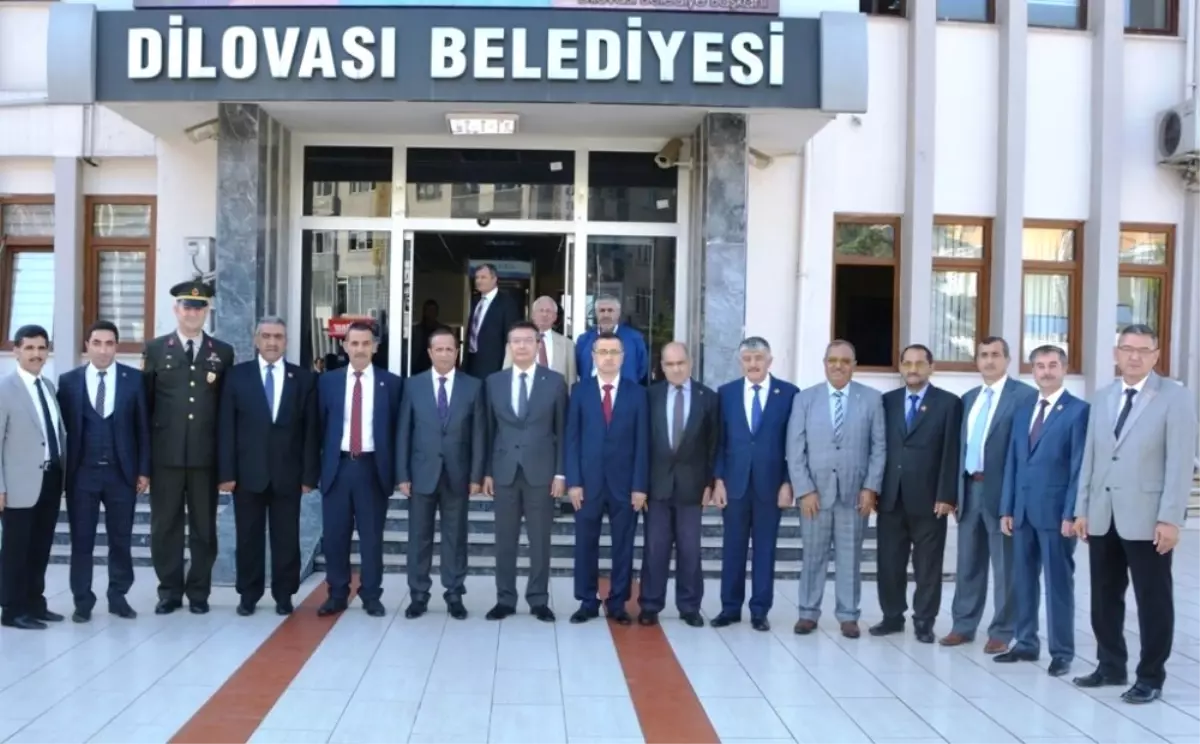 Muhtarlar Günü Dilovası\'nda Kutlandı