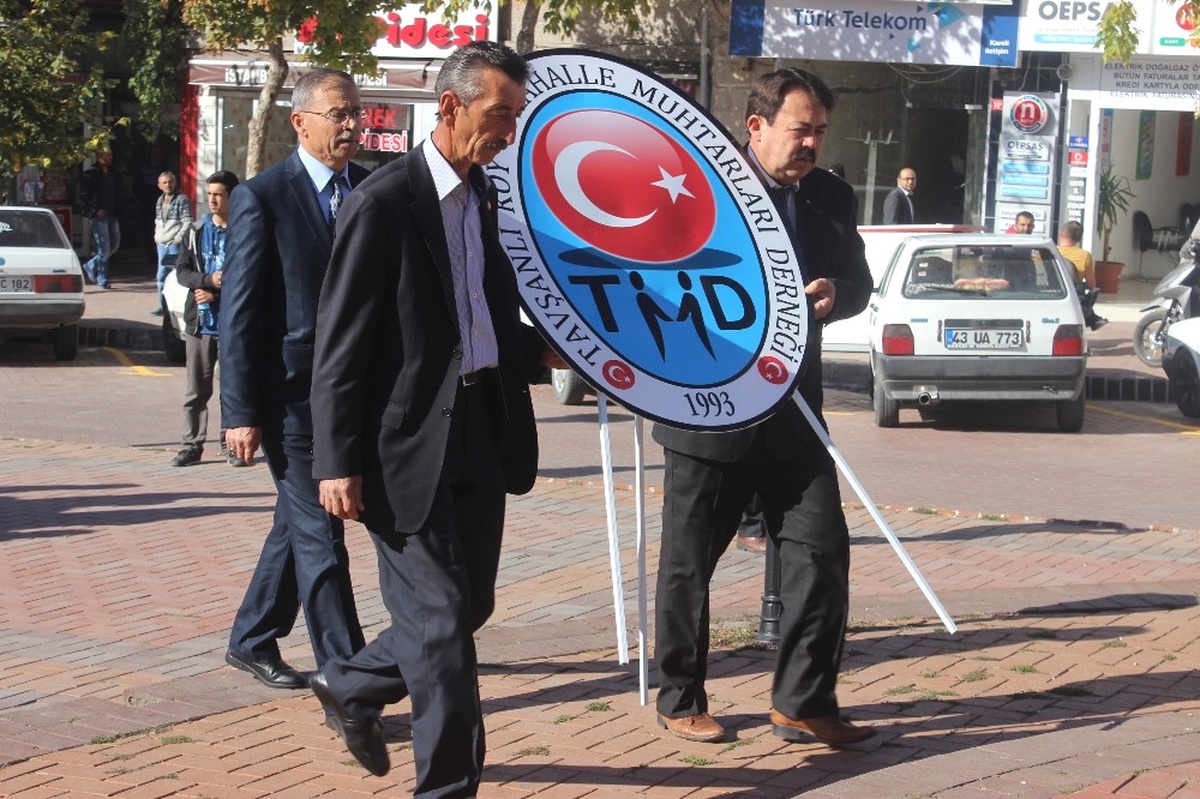 Muhtarlar Günü Tavşanlı\'da Törenle Kutlandı