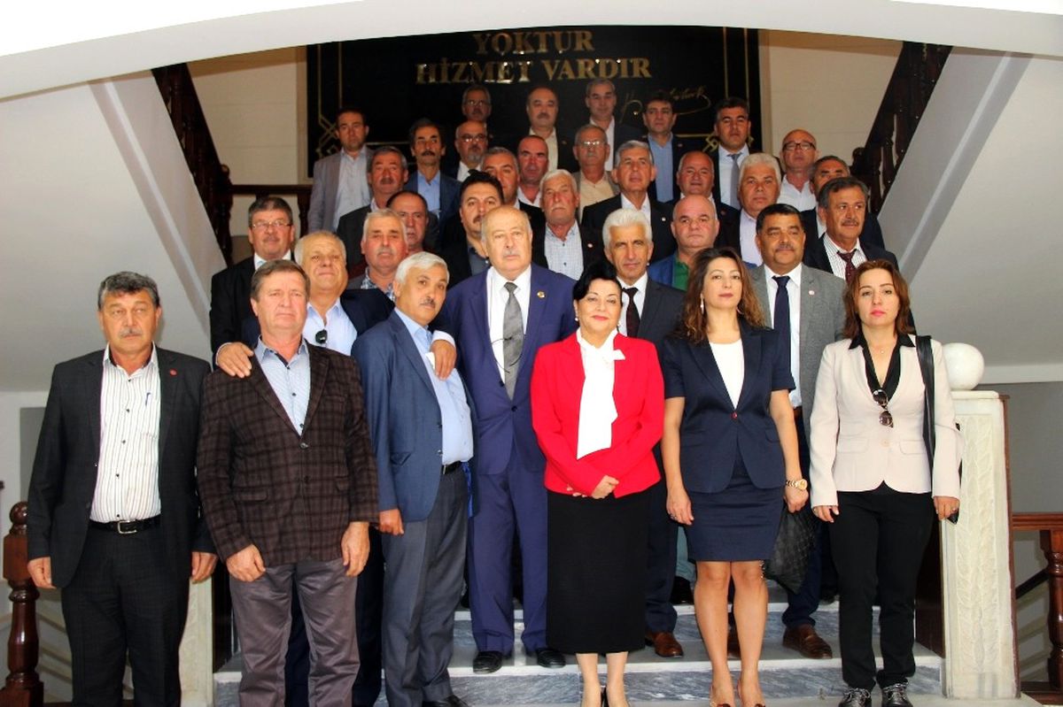 Muhtarlardan Vali Civelek\'i Ziyaret