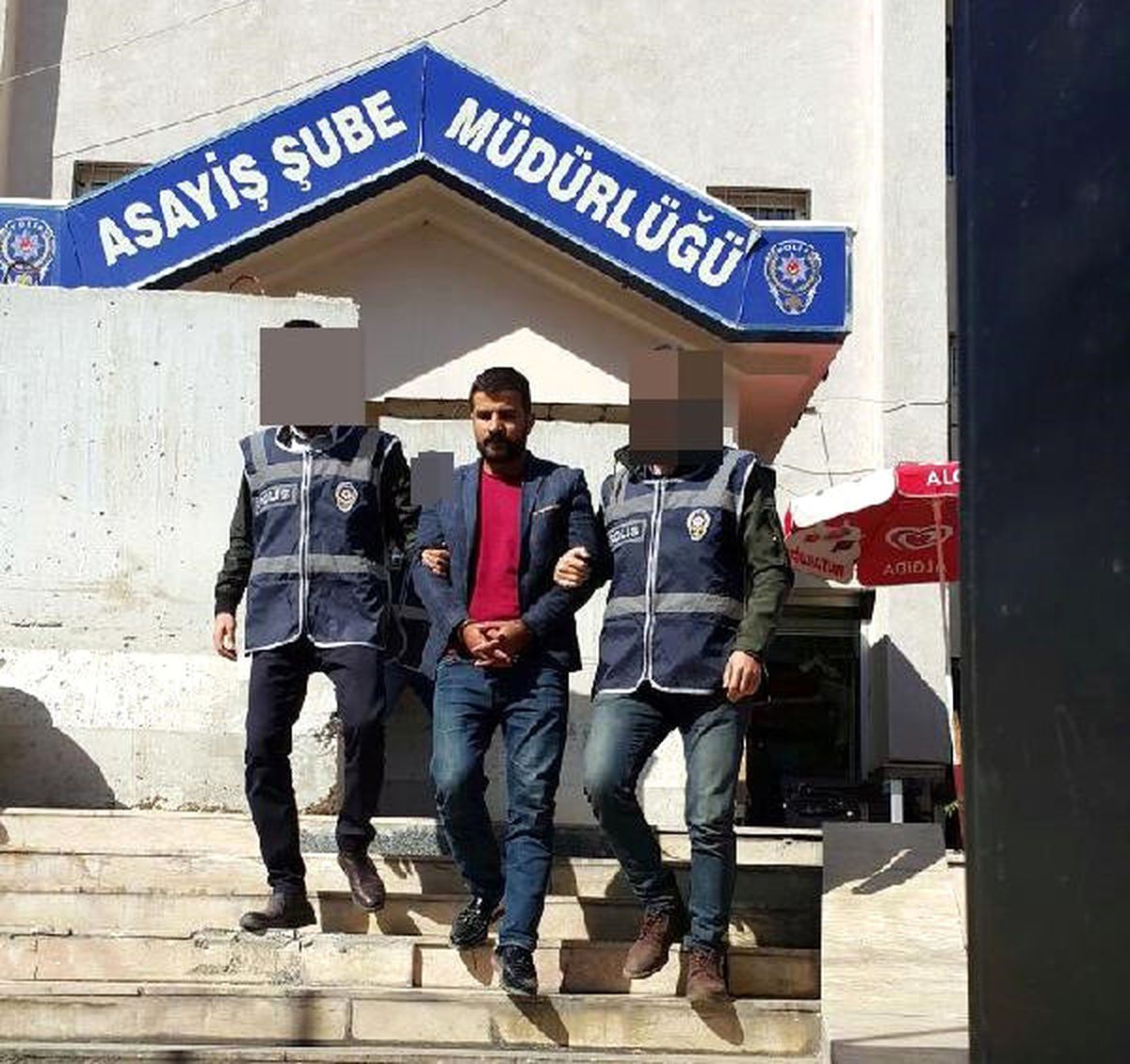Van\'da Kaçırdıkları Kişiyi Yaralayan 2 Şüpheli Tutuklandı