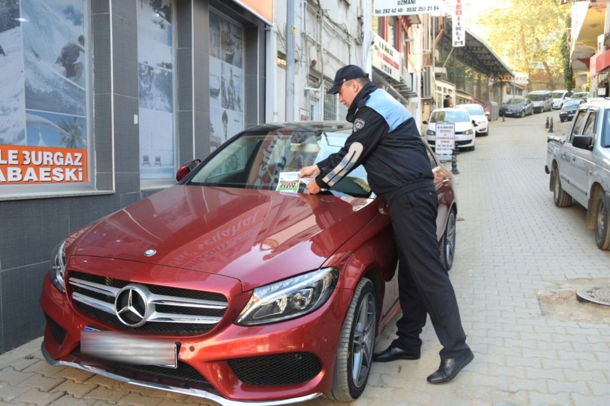 Zabıta Ekiplerinden Engelli Haklarına Milli Vurgu