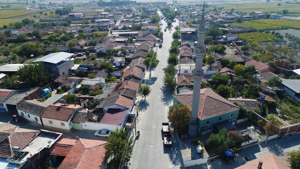 Adiloba\'da Yüzler Gülüyor