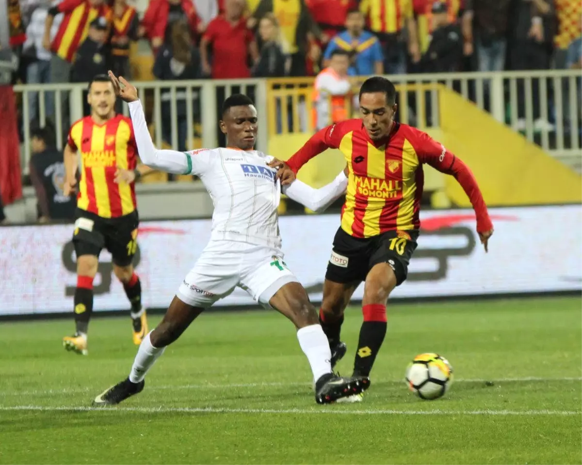 Alanyaspor, Göztepe ile Deplasmanda 3-3 Berabere Kaldı