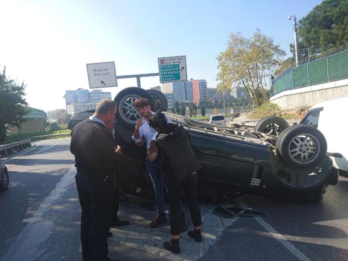 Eşyalarını Almak İçin Aracına Giren Sürücü Yakınları Yaralı Sanınca...