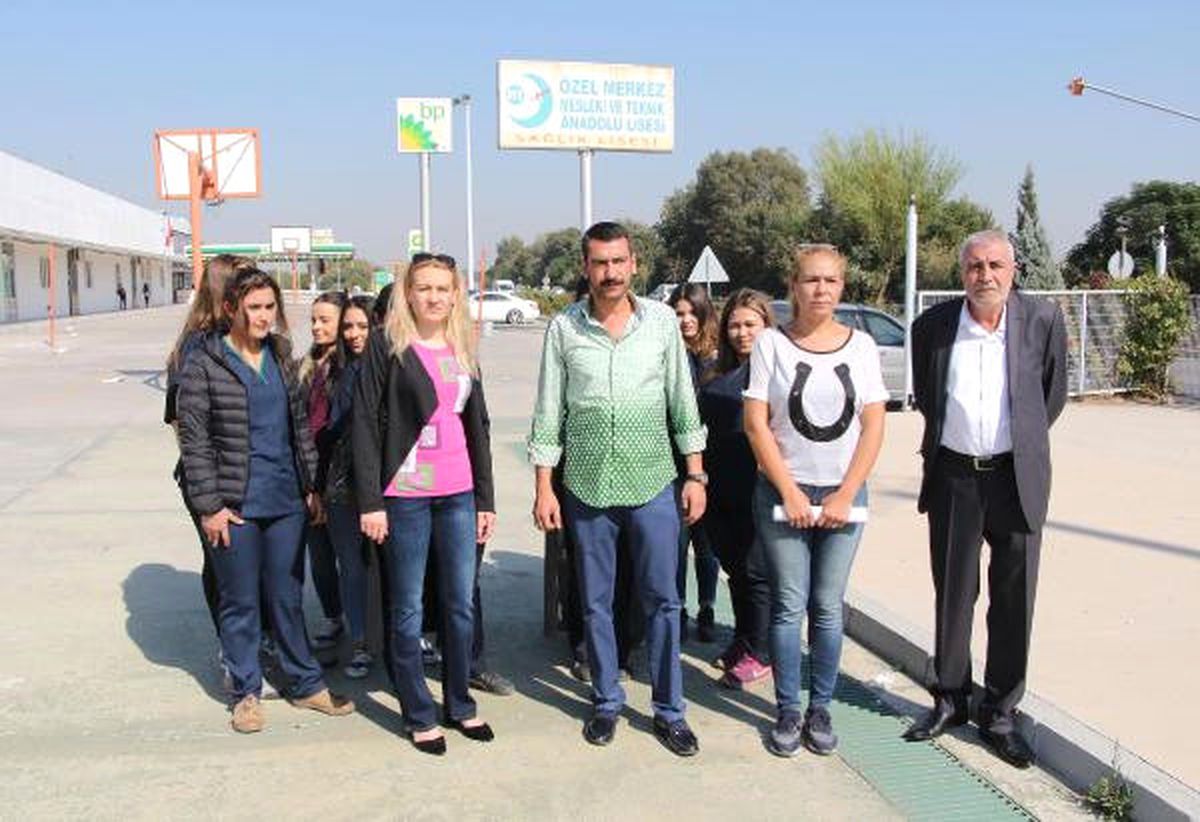 Hemşirelik Öğrencileri Staj Yeri İstiyor
