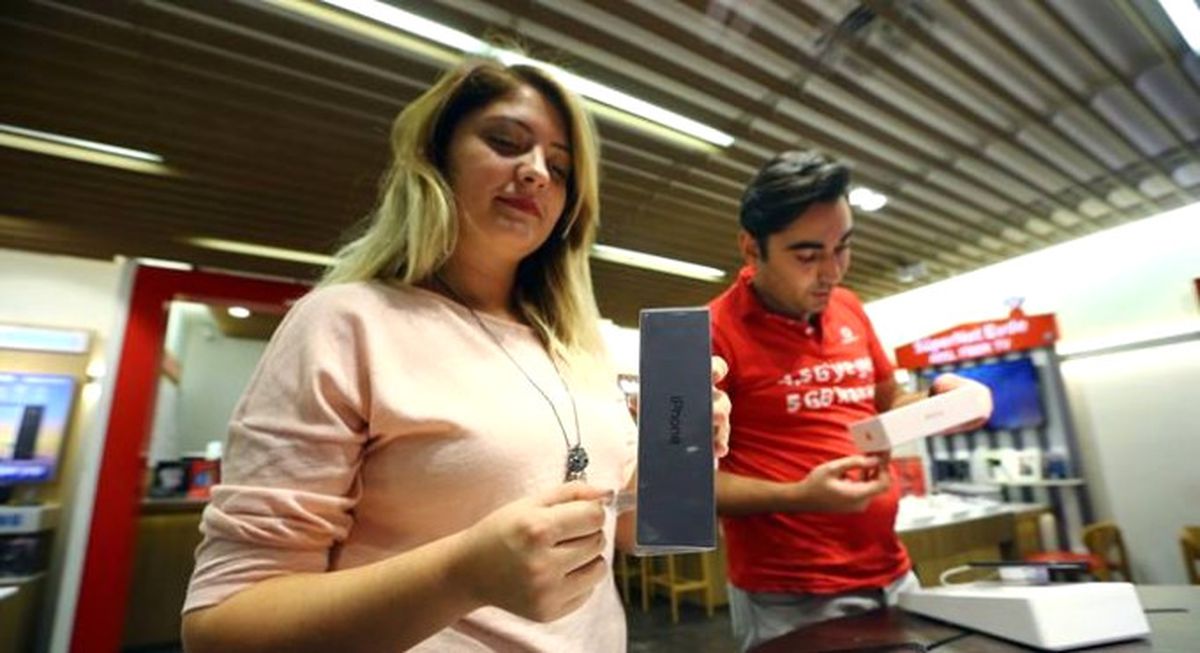 İphone 8 Türkiye\'de Satışa Çıktı