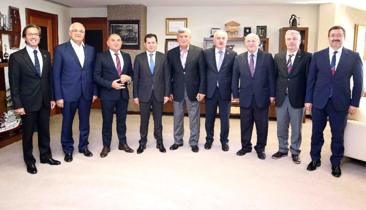 Karaosmanoğlu, Sanayi, Ticaret ve Enerji Komisyonunu Ağırladı