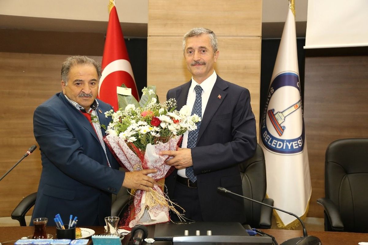 Muhtarlardan Belediye Başkanı Tahmazoğlu\'na Ziyaret