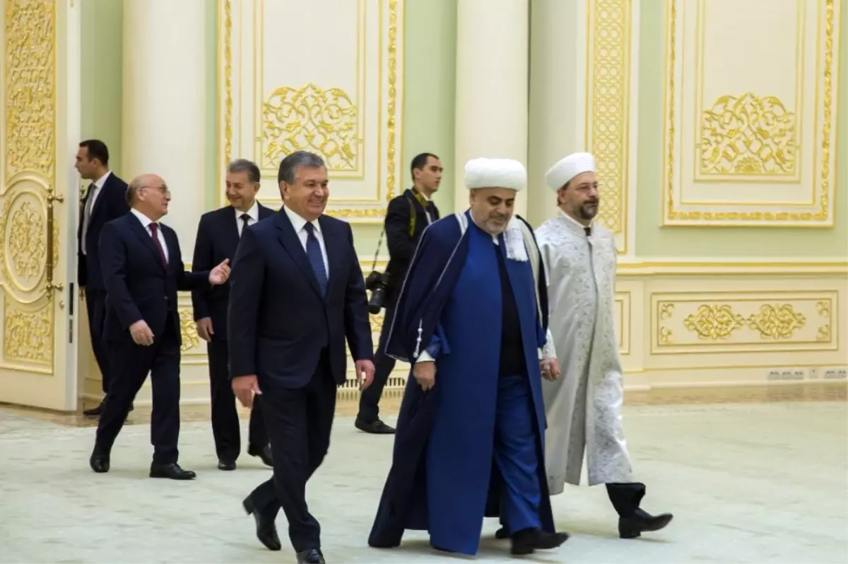 Özbekistan Cumhurbaşkanı Mirziyoyev, Diyanet İşleri Başkanı Erbaş\'ı Kabul Etti