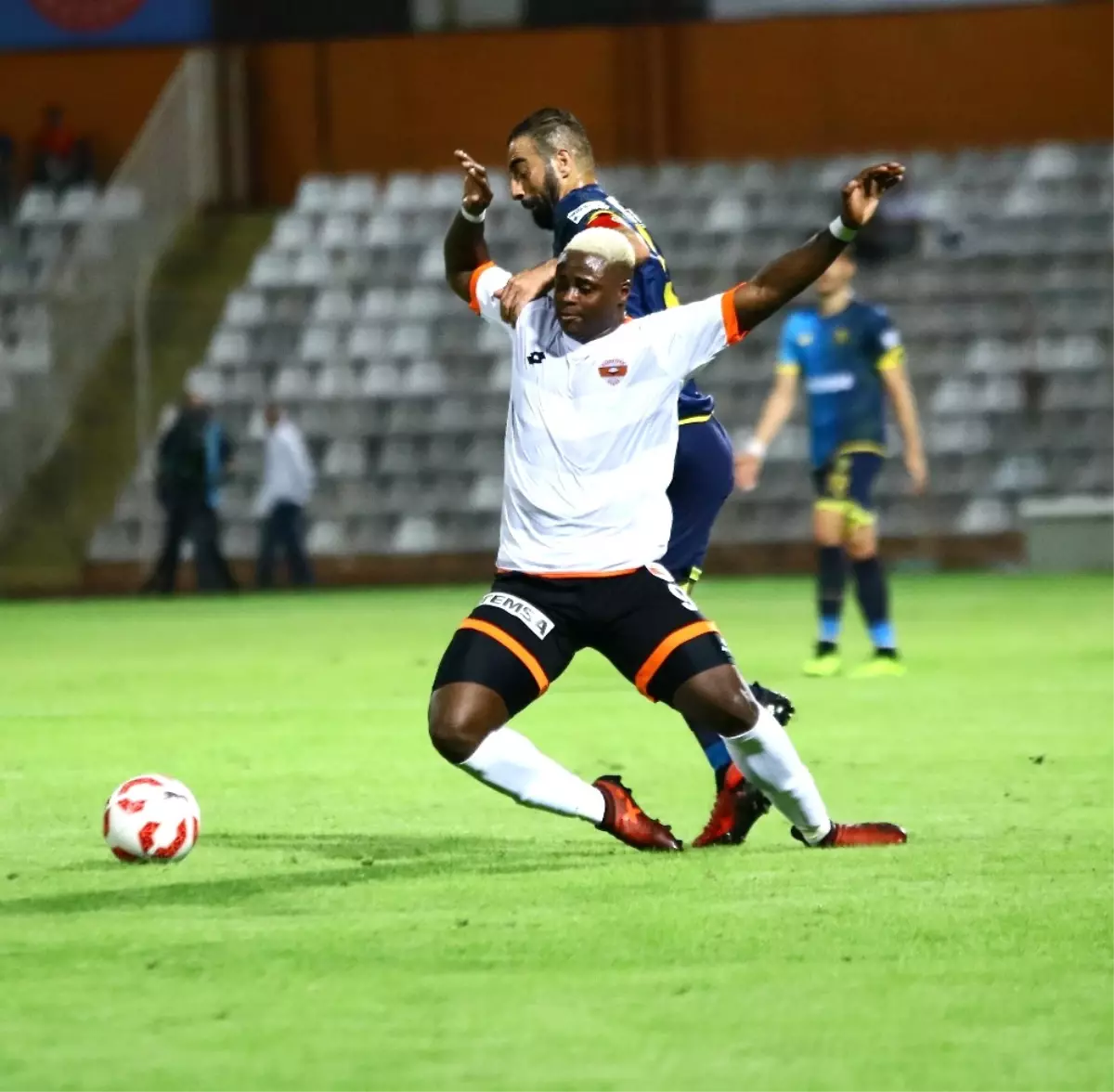 Tff 1. Lig: Adanaspor: 0 - Mke Ankaragücü: 0