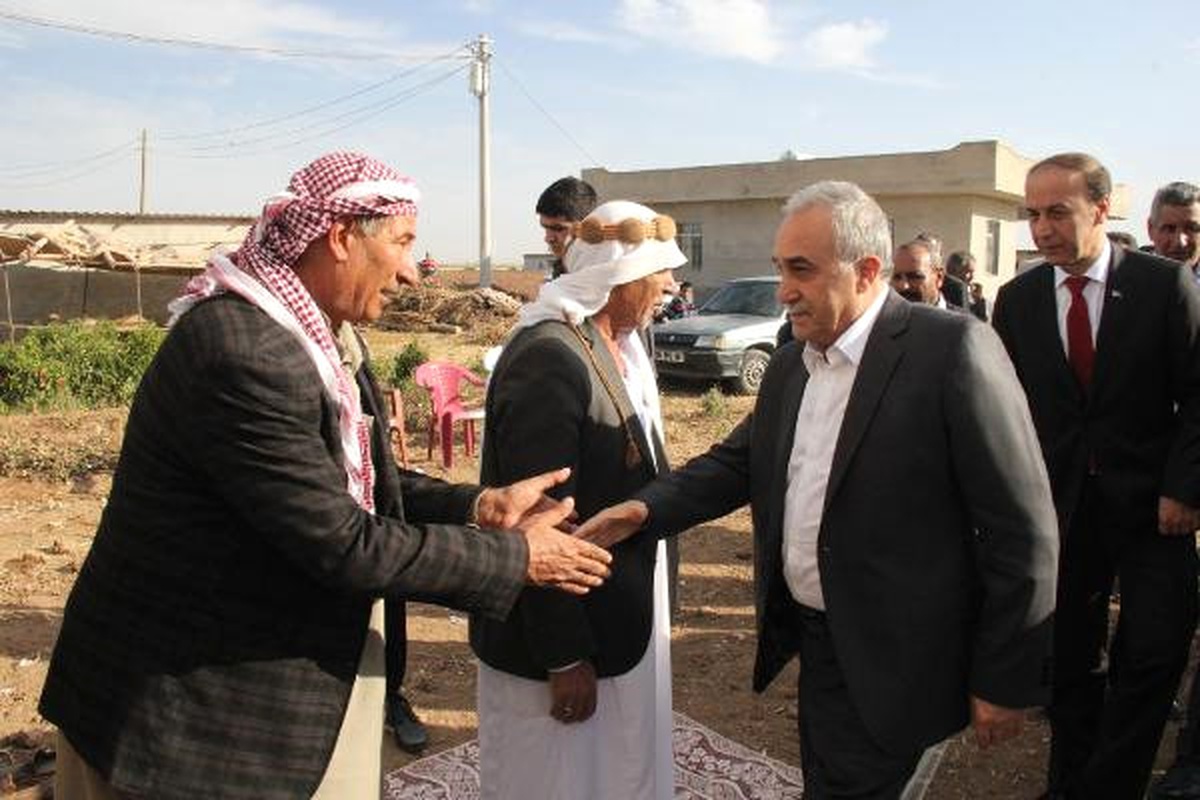 Bakan Fakıbaba\'dan Pamuk Yığını Arasında Ölen Çocukların Ailelerine Ziyaret