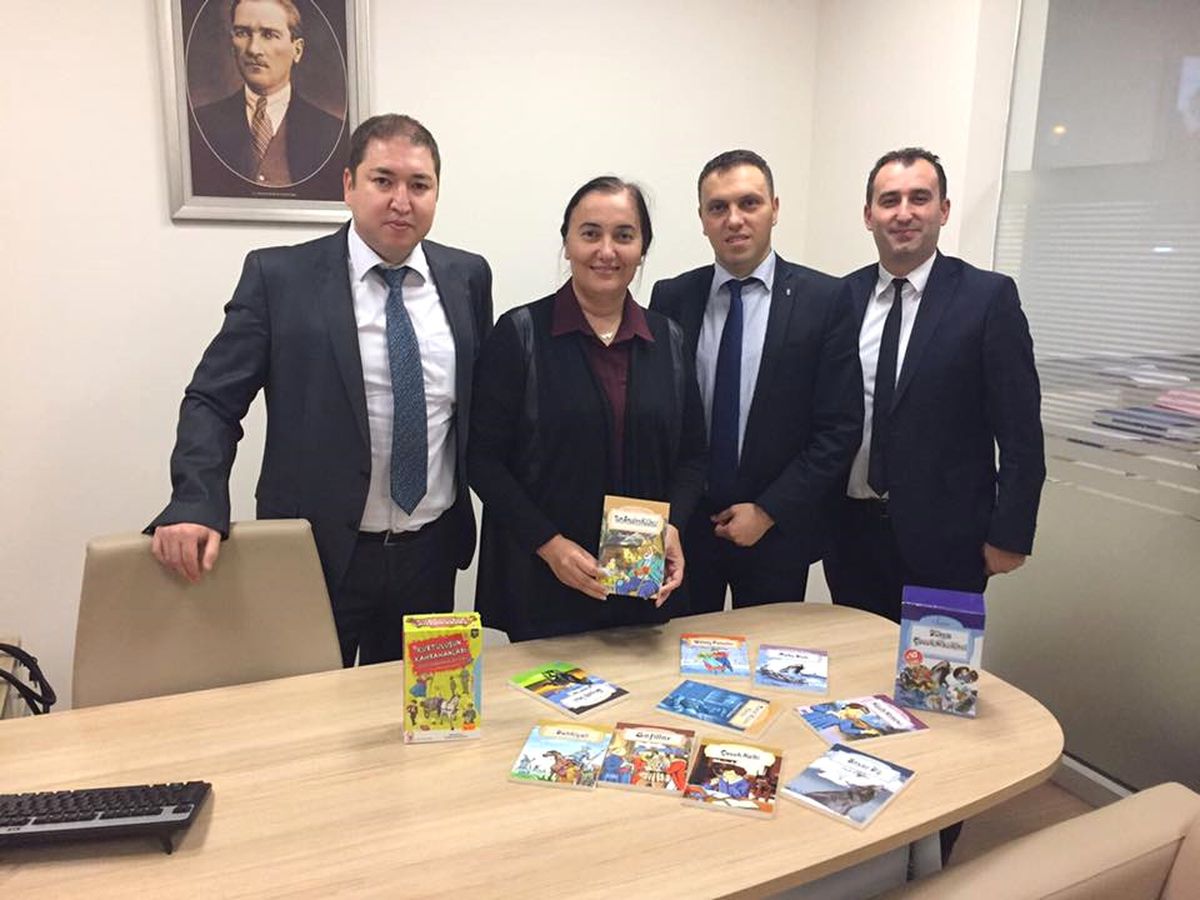 Bartın \'dan Polis Amca Kütüphanesine Destek