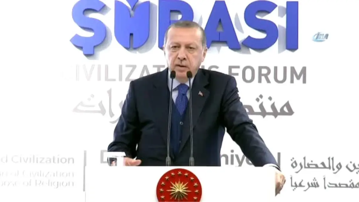 Cumhurbaşkanı Erdoğan: "Hoca Olmak Ahkam Kesmek Yetkisini Kimseye Vermiyor"