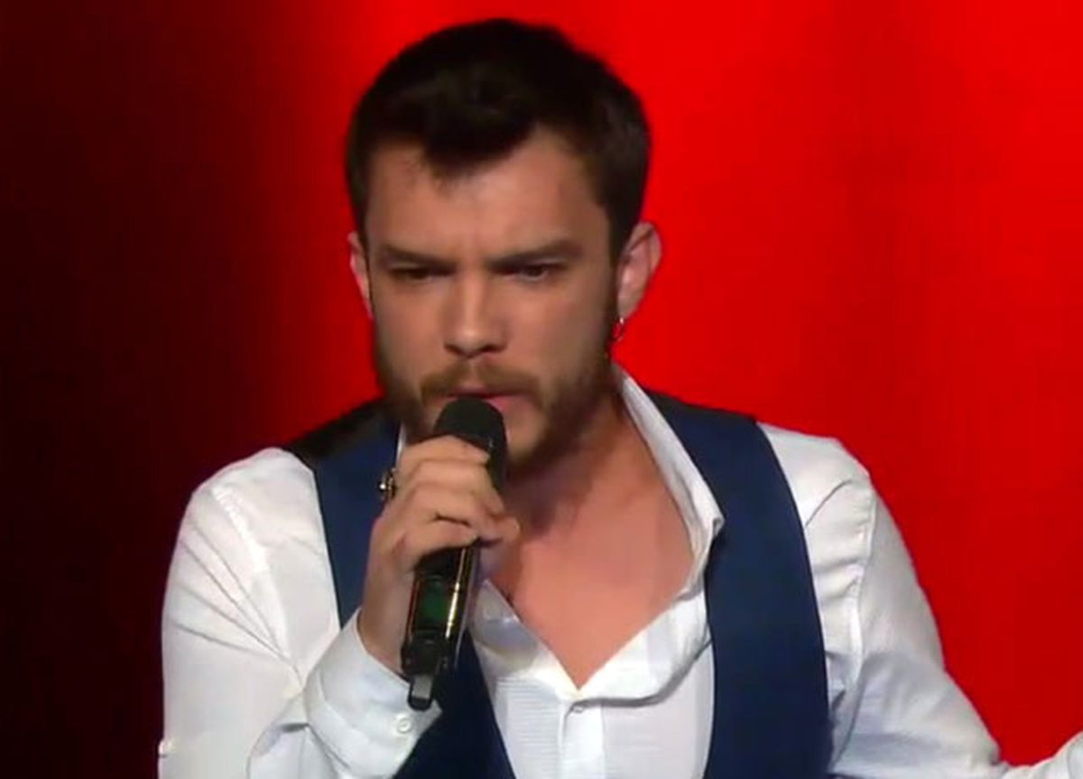 Gökhan\'ın Yarışmacıdan Özel İsteği! Halil Sezai Şarkısıyla Sahneyi Yıktı Geçti...