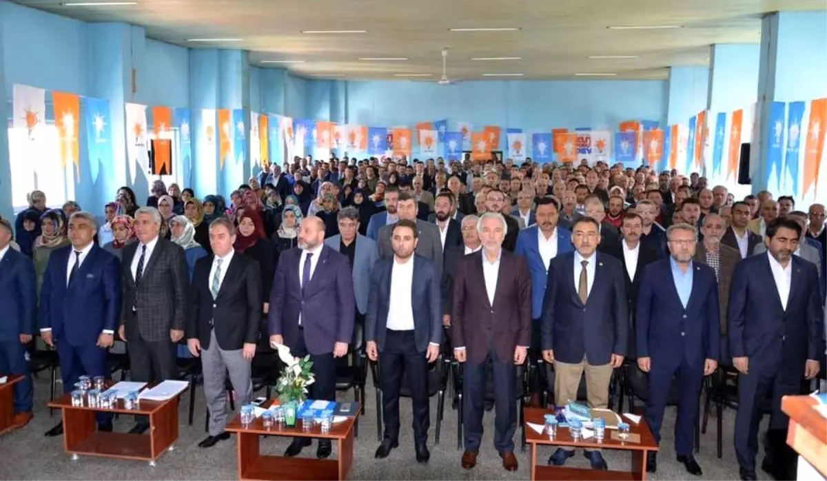 Hisarcık AK Parti\'de Yeni Başkanı Ali Var