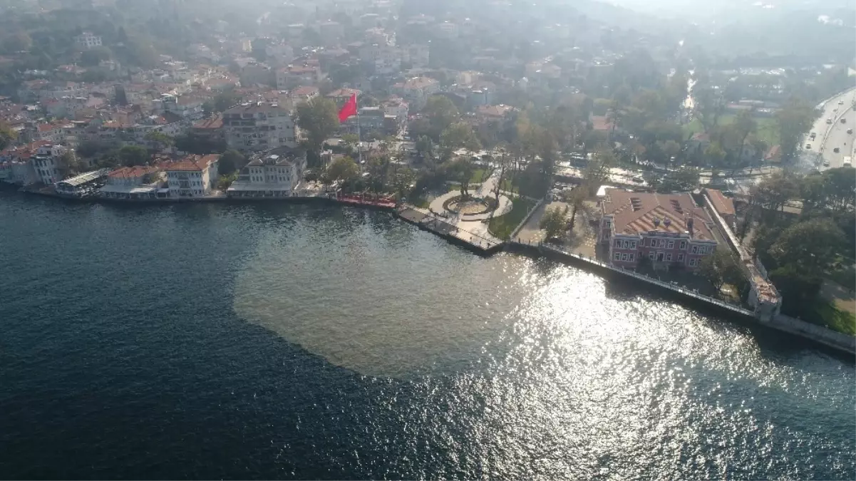 Çamura Bulanan İstanbul Boğazı Havadan Görüntülendi