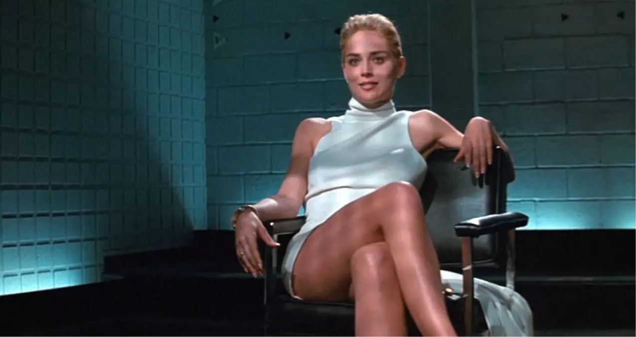 Sharon Stone, 25 Yıl Sonra Kendisini Meşhur Eden Oturuşu Yaptı