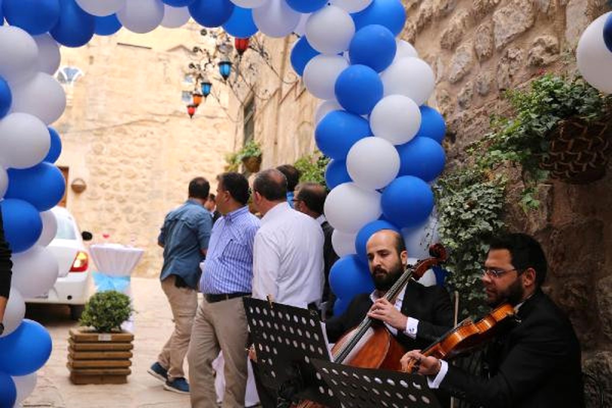 Tarihi Mardin\'de Bir Sokak Daha Güzelleşti